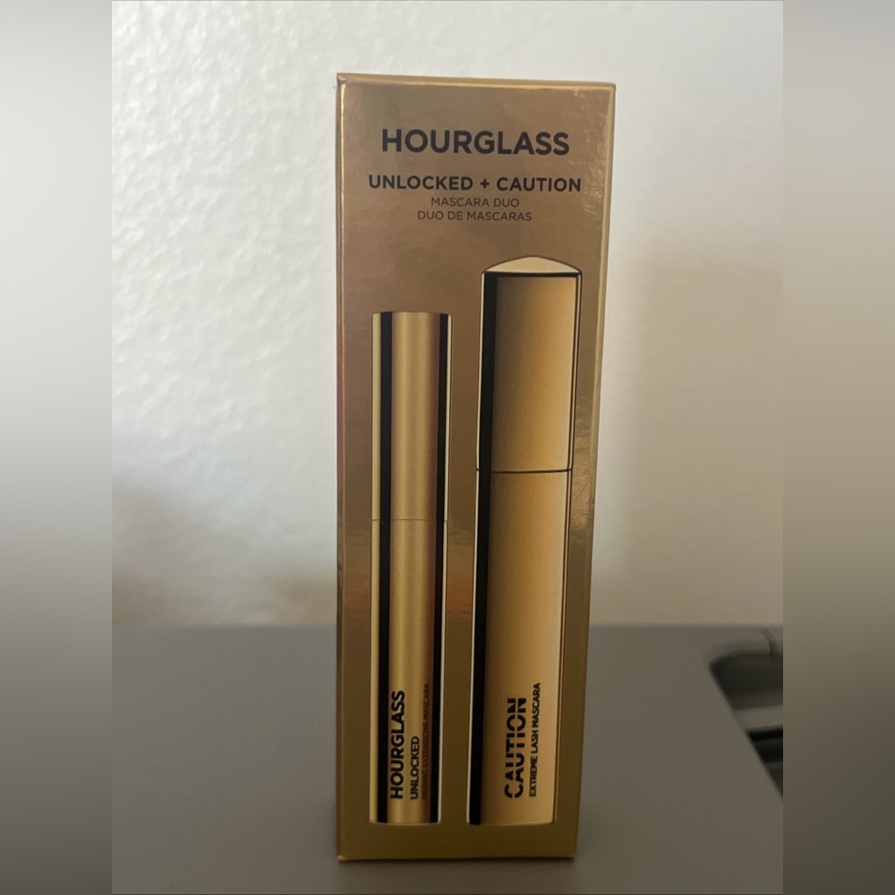New! Hourglass Mascara Duo - unlocked & caution mascara (2 full size)